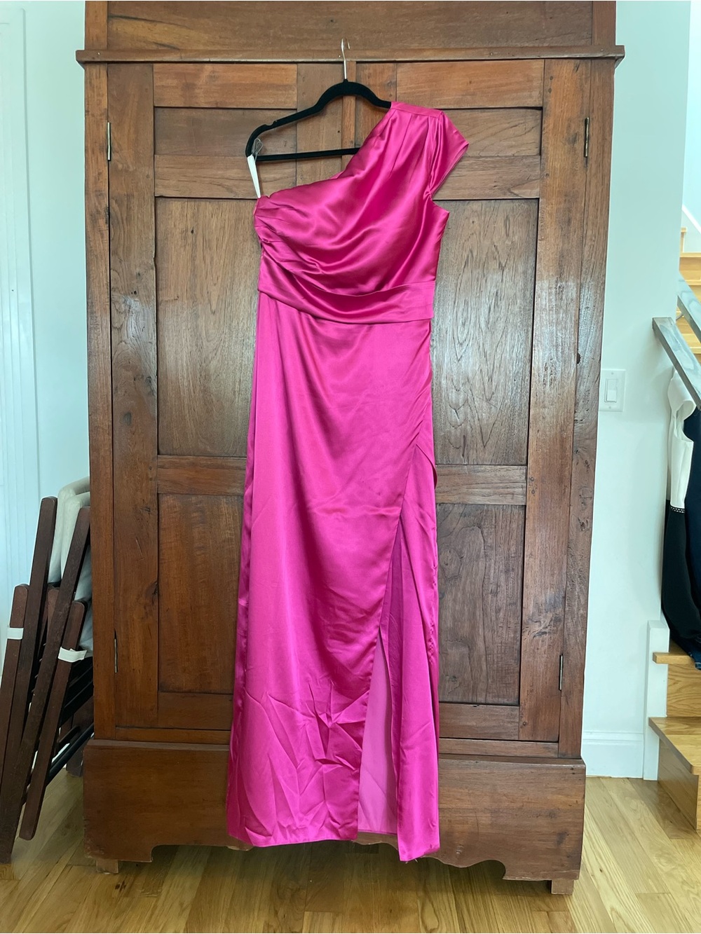 One-Shoulder Fuchsia Satin Evening Dress